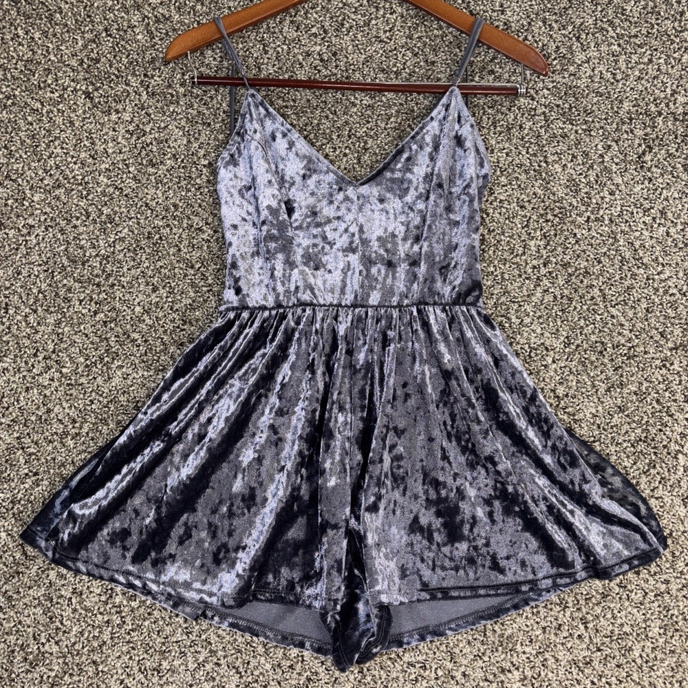 La Hearts Purple/Blue Crushed Velvet Spaghetti Strap Romper Women's Size Small